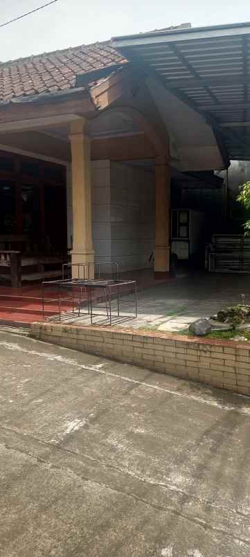 dijual rumah sangat strategis di kota sukabumi