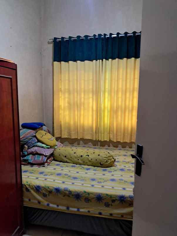 dijual rumah saturnus margahayu raya