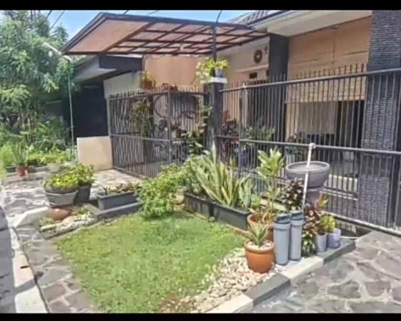 dijual rumah sawangan