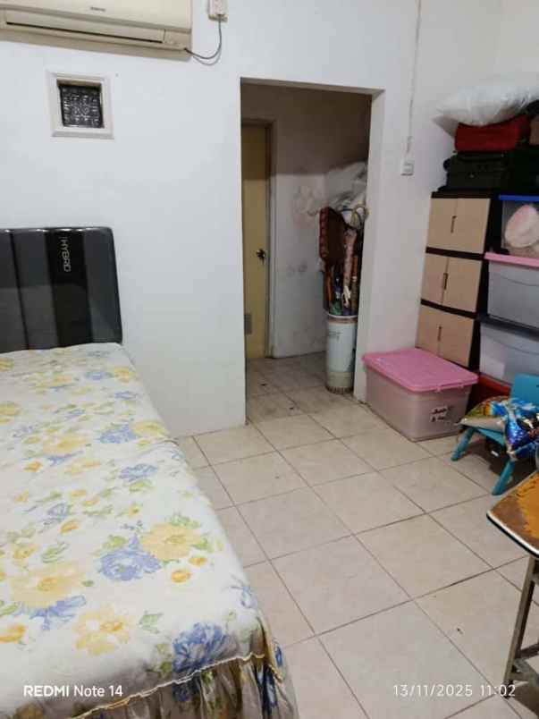 dijual rumah semolowaru