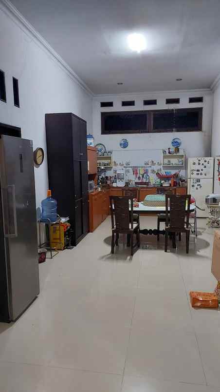 dijual rumah siap huni