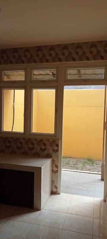 dijual rumah siap huni di citra gran cibubur