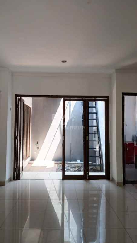 dijual rumah siap huni di graha raya bintaro