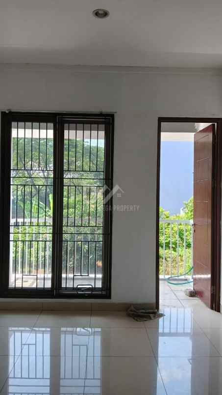 dijual rumah siap huni di graha raya bintaro