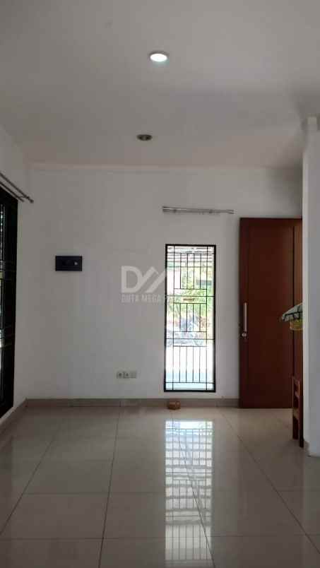 dijual rumah siap huni di graha raya bintaro