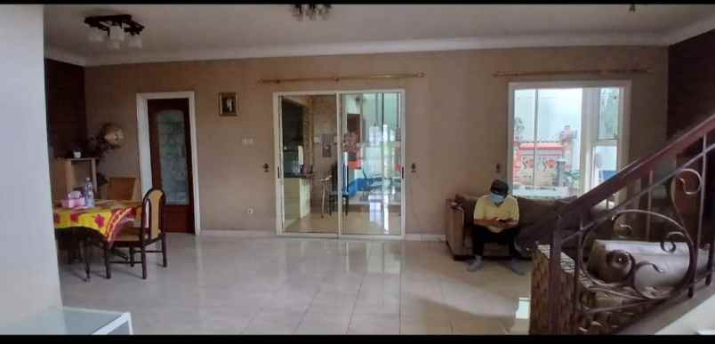 dijual rumah siap huni di kota wisata