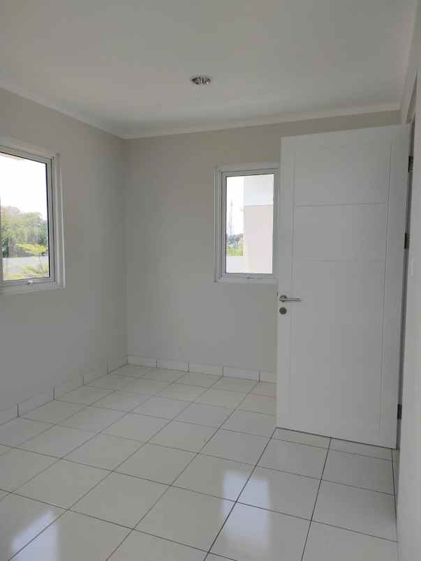 dijual rumah siap huni di sumarecon gedebage bandung