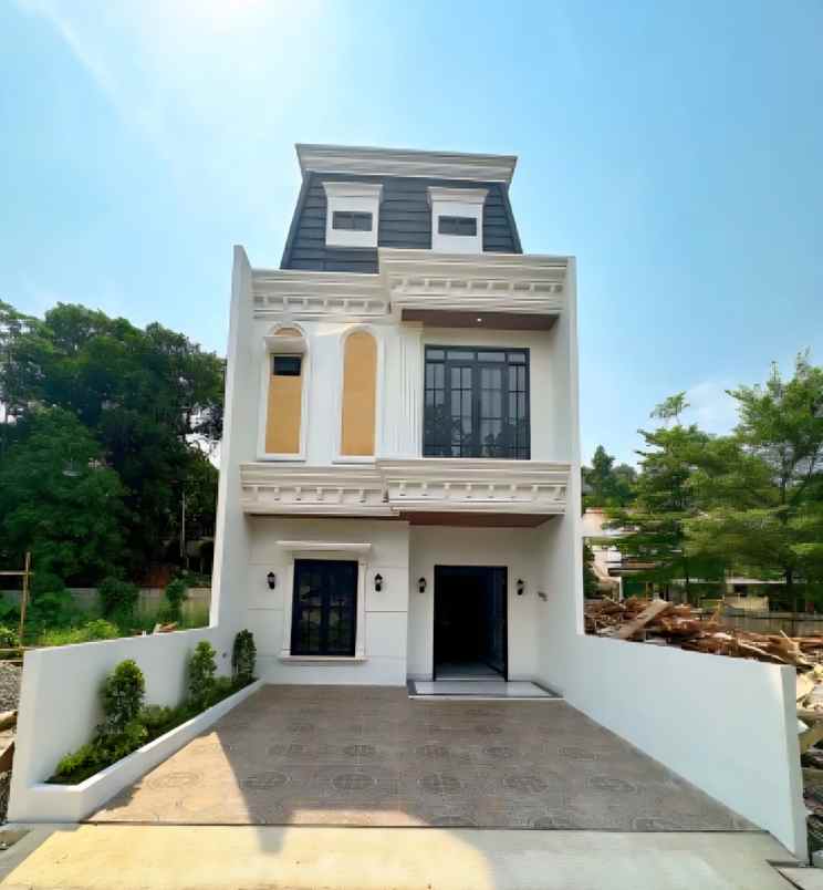 dijual rumah srengseng sawah jaksel