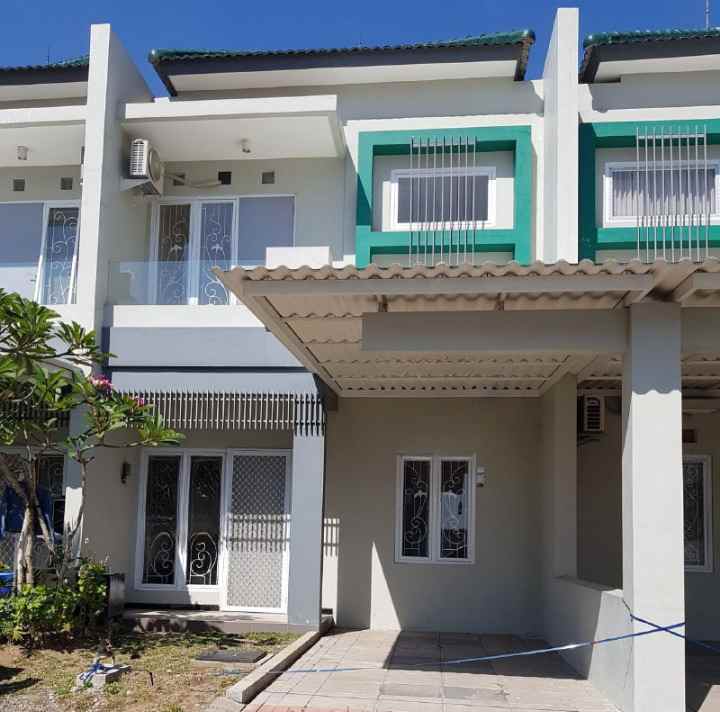dijual rumah sukolilo mulia
