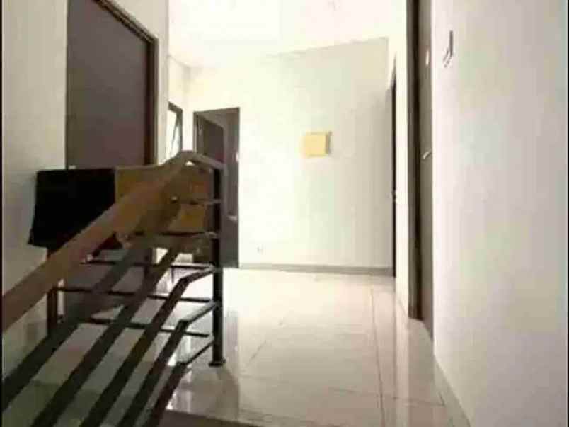 dijual rumah summarecon bekasi