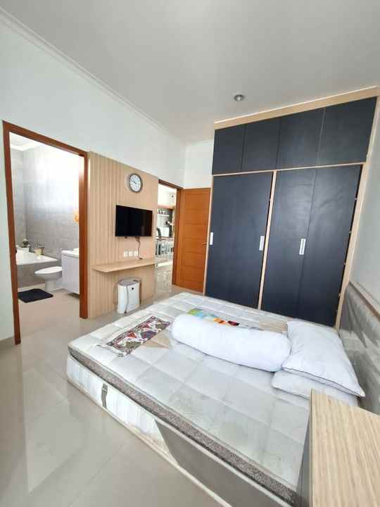 dijual rumah suryalaya