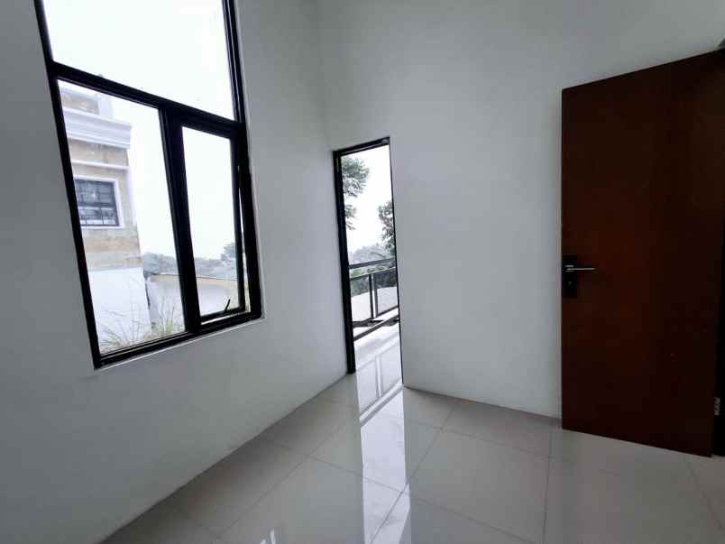 dijual rumah t cilengkrang ujungberung