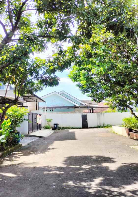 dijual rumah taman anyelir 2 blok c1 no