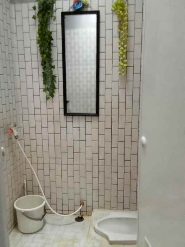 dijual rumah taman cibaduyut indah