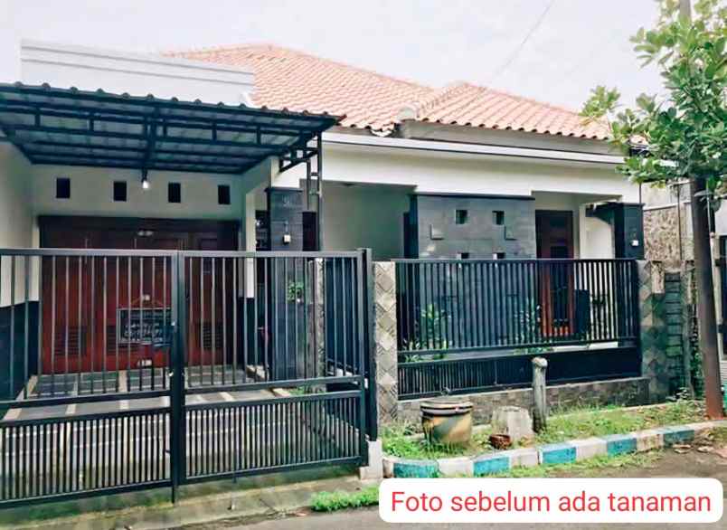 dijual rumah taman menanggal indah