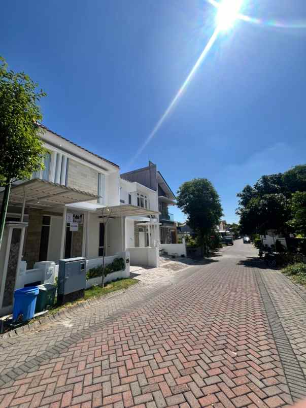 dijual rumah taman puspa raya b 8 no 29
