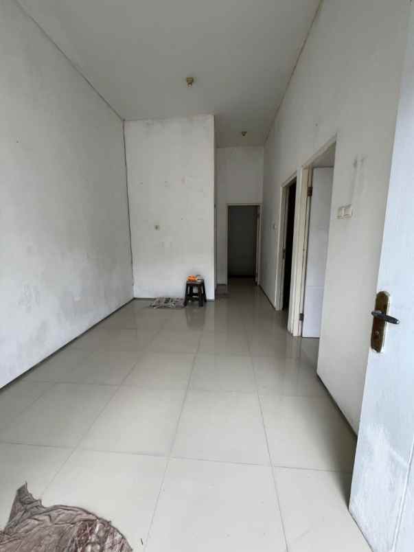 dijual rumah taman wisata regency gresik