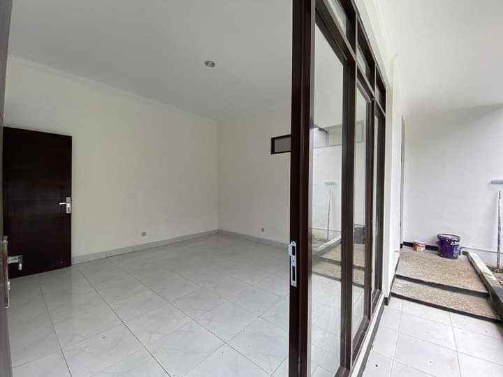 dijual rumah turanggs