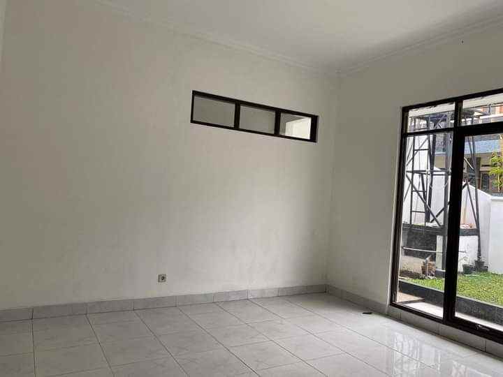 dijual rumah turanggs