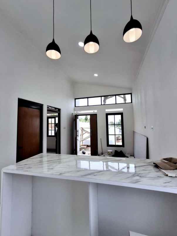 dijual rumah unit terakhir cluster