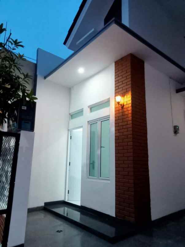 dijual rumah villa indah permai kota bekasi