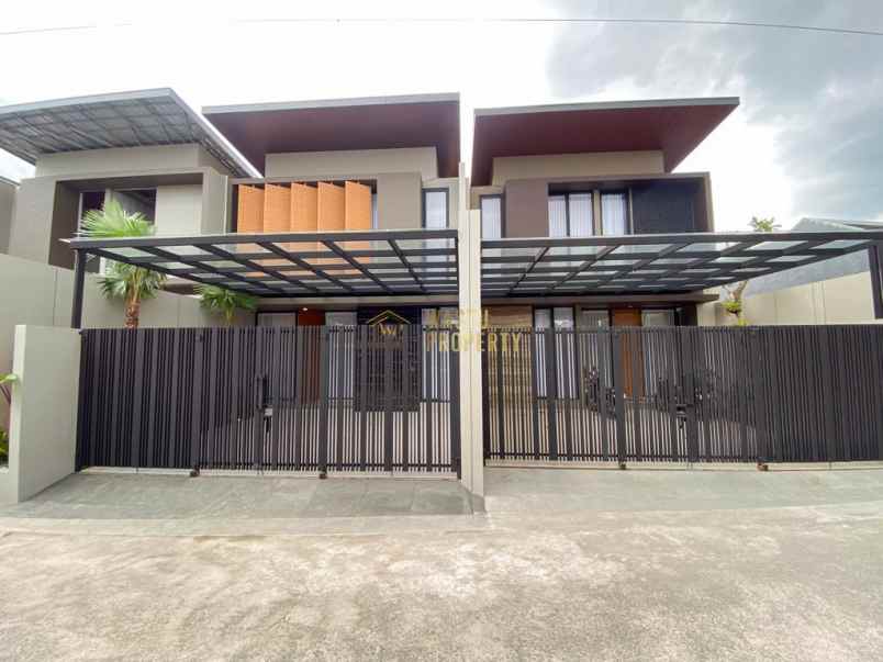 dijual rumah wedomartani ngemplak