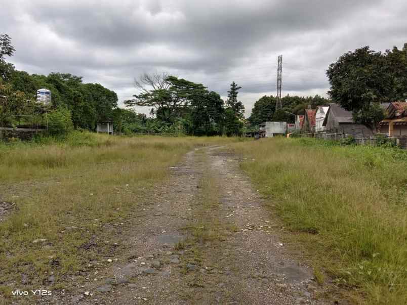 dijual tanah dekat hotel haris sentul city