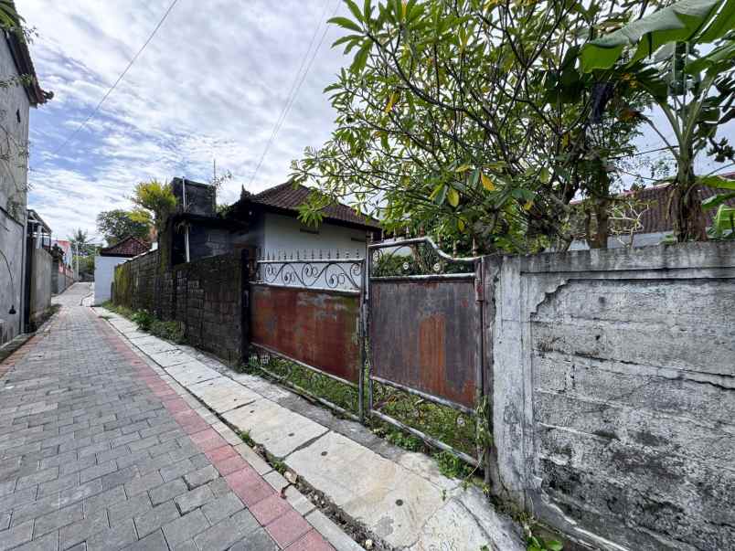 dijual tanah jalan banjar anyar kerobokan
