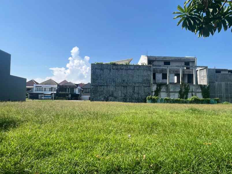 dijual tanah jalan dian istana taman