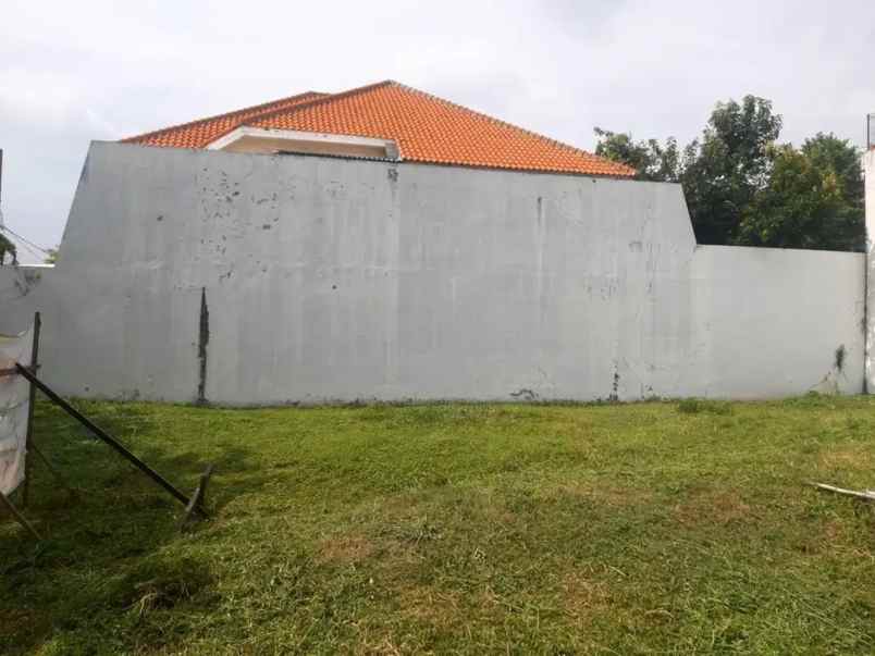 dijual tanah jl nginden intan nginden