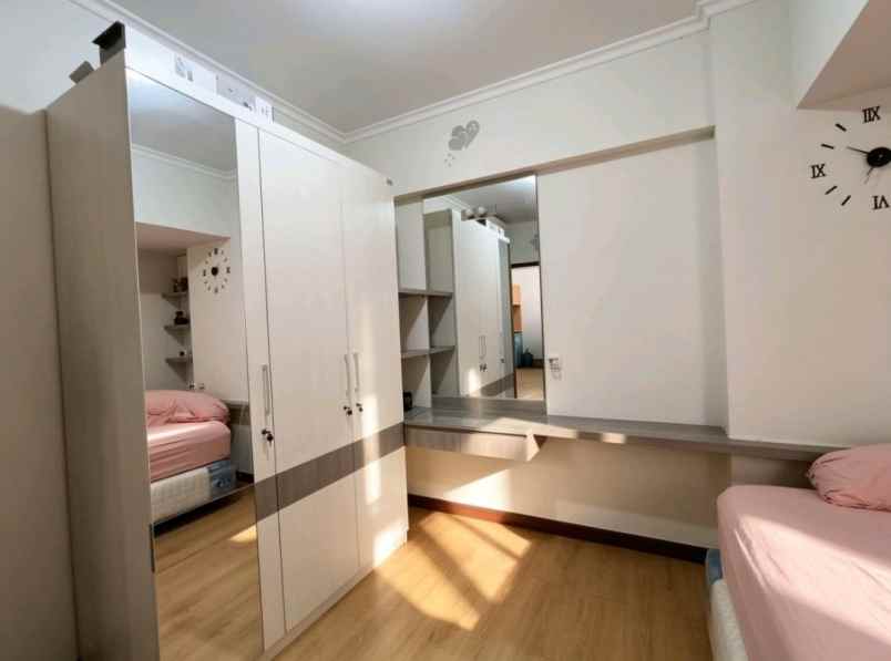 dijual unit furnish elegan apartemen waterplace