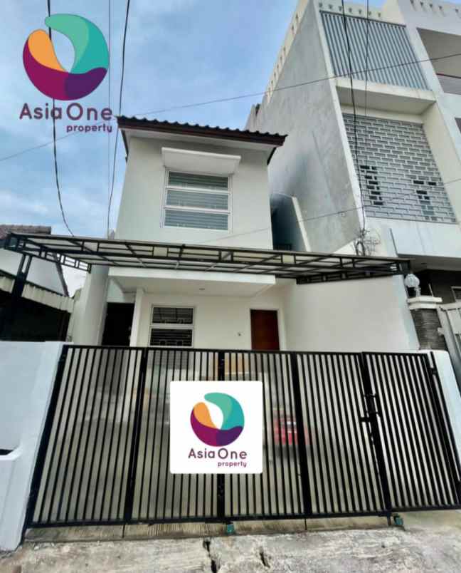 disewa rumah apik 2 lantai di rawamangun