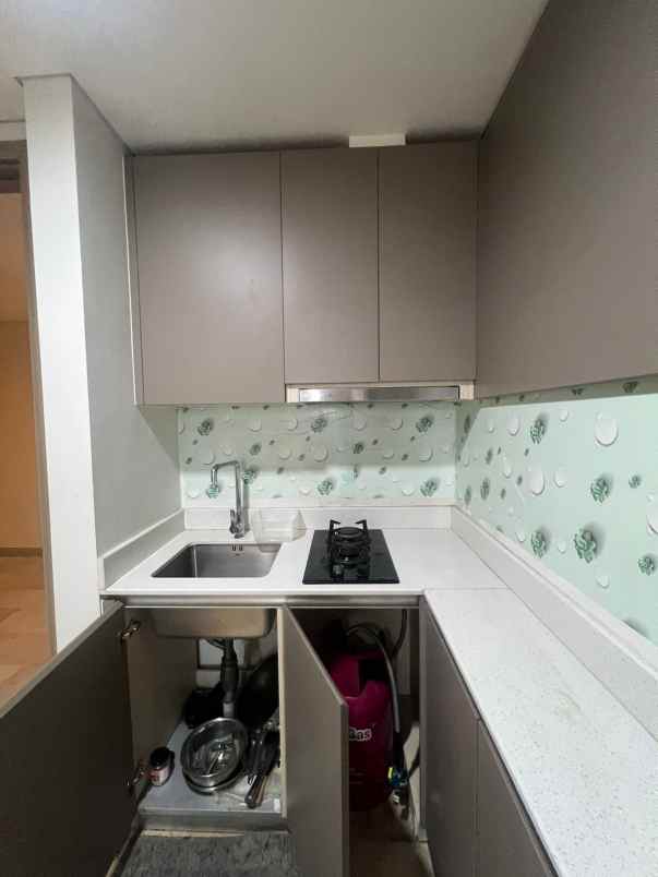 disewakan apartemen gold coast pik sea view furnished