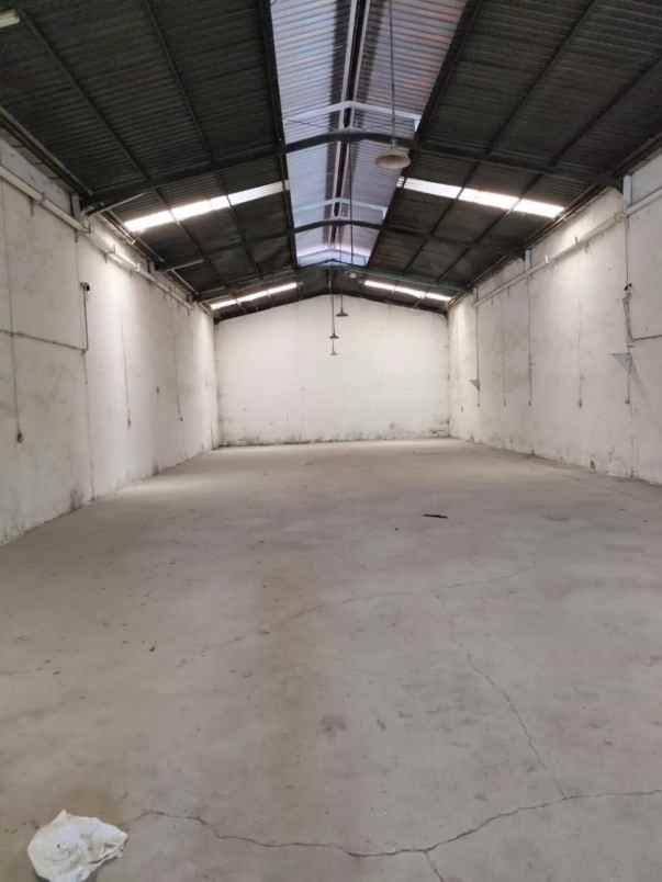 disewakan gudang di margomulyo permai surabaya