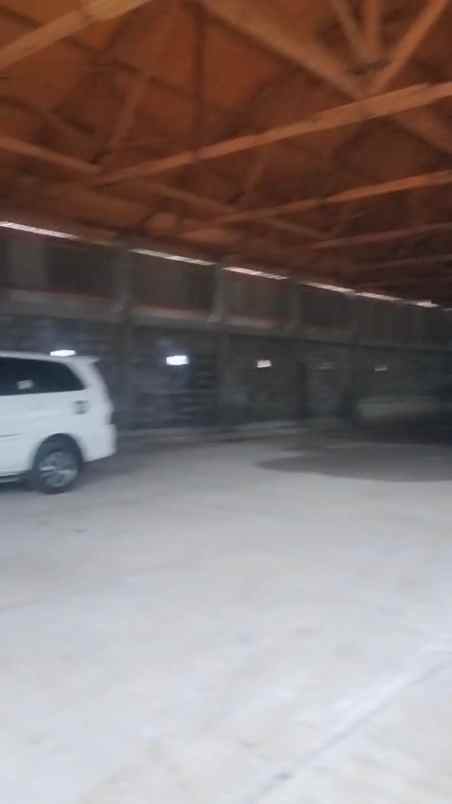 disewakan gudang di pacitan