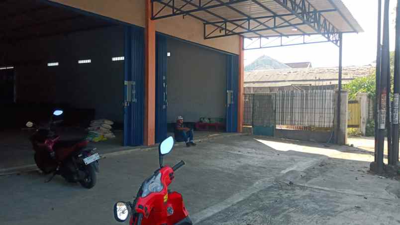 disewakan gudang di ponorogo