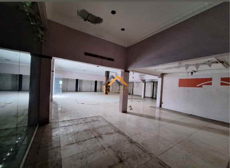 disewakan ruko gudang kantor jalan krakatau ujung
