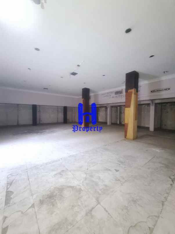 disewakan ruko gudang kantor jalan krakatau ujung dekat