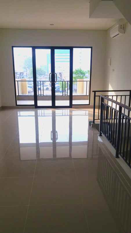 disewakan ruko gudang kantor jl gading serpong