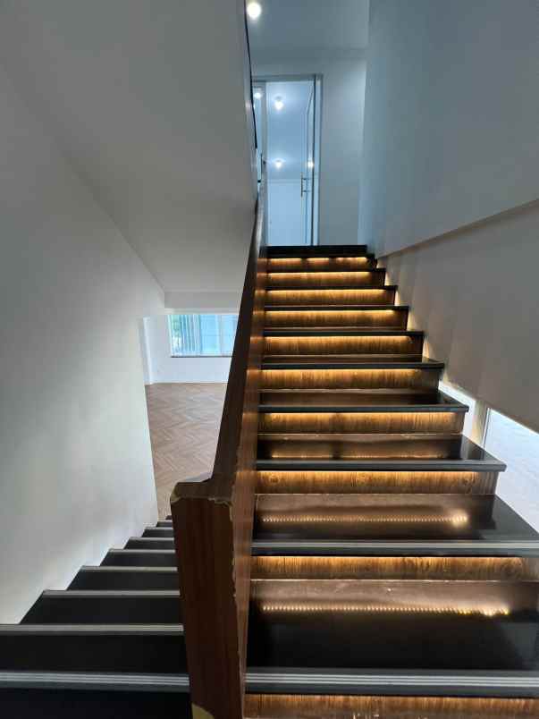 disewakan ruko gudang kantor pantai indah kapuk jakarta