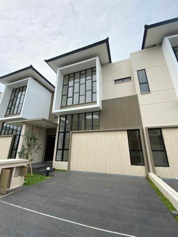 disewakan rumah cluster matana asya jgc