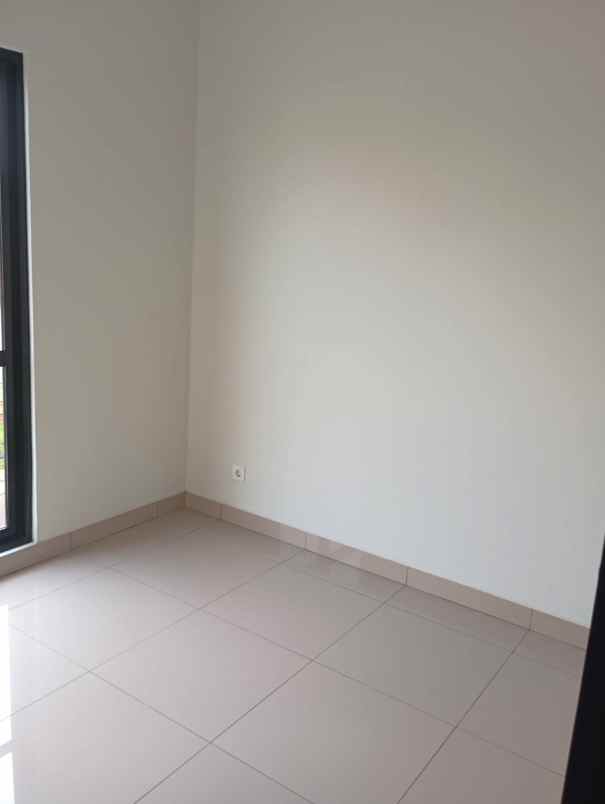 disewakan rumah cluster regia scg