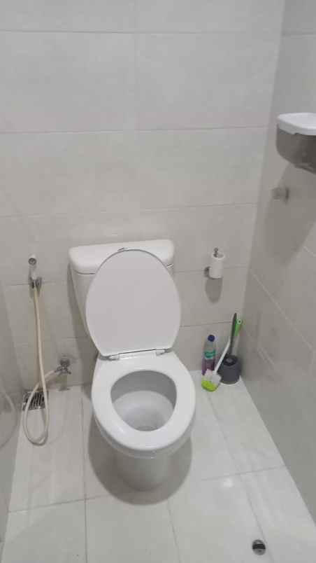 disewakan rumah grand pakuwon tandes