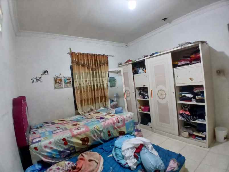 disewakan rumah jl pasar 3 gg melur dalam