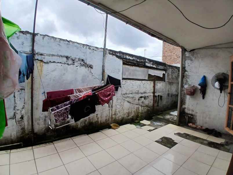 disewakan rumah jl pasar 3 gg melur dalam