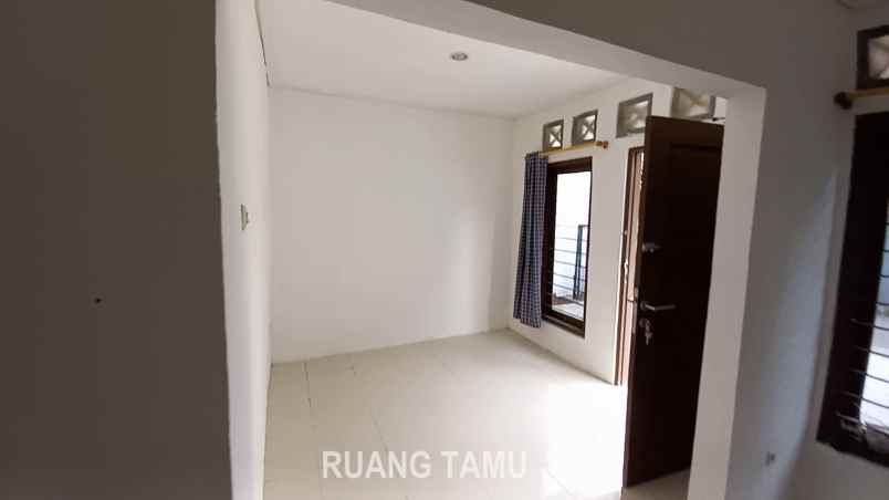 disewakan rumah jl tebet timur dalam ix e