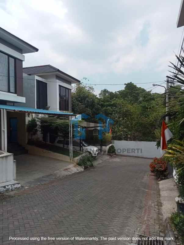 disewakan rumah komplek cipageran