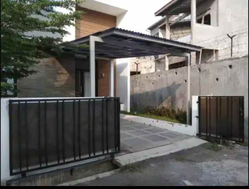 disewakan rumah komplek pesona ciwastra