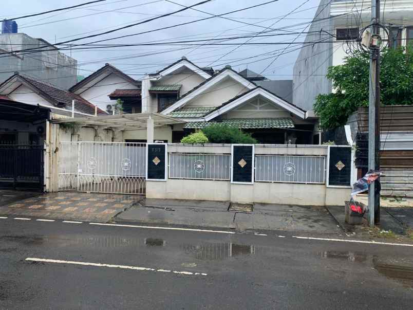 disewakan rumah komplek taman duren sawit