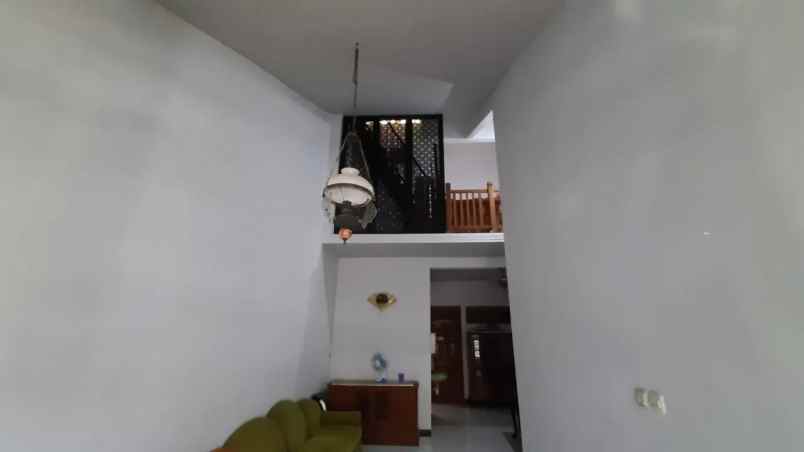 disewakan rumah mulyosari